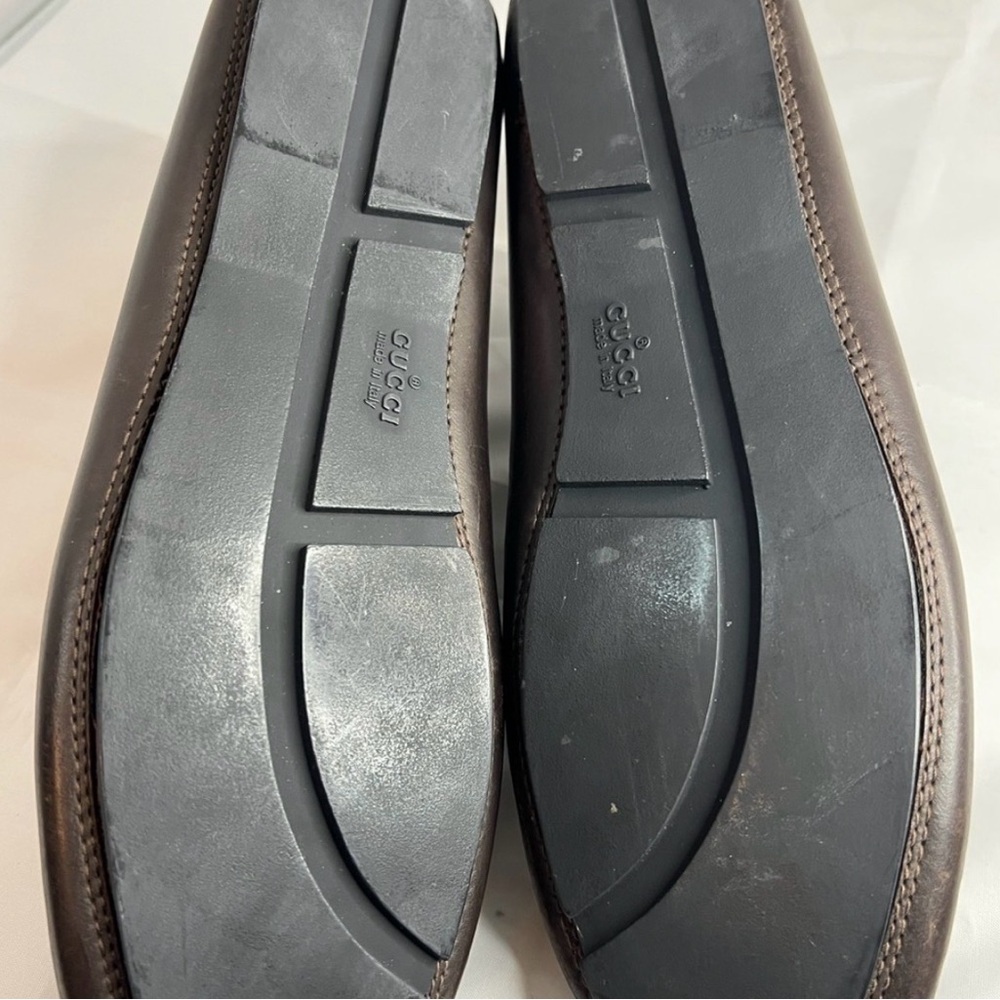 Gucci Italian Leather Loafers with Artisan Whipstitch Detail - Size 37.5 / 7.5 - Picture 10 of 11